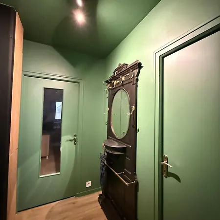 Spacieux. P Gratuit.plage A 13 Min Brest