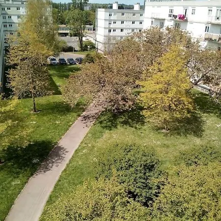 Spacieux. P Gratuit.plage A 13 Min